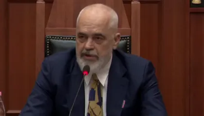 Qëndrimi skandaloz/ Rama spekulon me emrin e Donald Trump: Më tha prite vajzën time aty