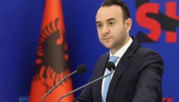 “Qeveria peng i krimit”, Balliu paralajmëron Ramën: Protesta e 24 janarit nis qëndresën pa ndalim deri në dorëheqje