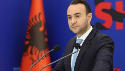 “Qeveria peng i krimit”, Balliu paralajmëron Ramën: Protesta e 24 janarit nis qëndresën pa ndalim deri në dorëheqje