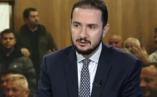 ‘Qeveria po mbyt qytetarët me taksa’, Salianji: Nafta në Shqipëri rreth 80% më shtrenjtë se në Kosovë!