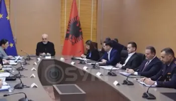 Qukës-Qafë Plloçë prej 3 ditësh e bllokuar, Balluku fsheh abuzimin 260 milionë euro