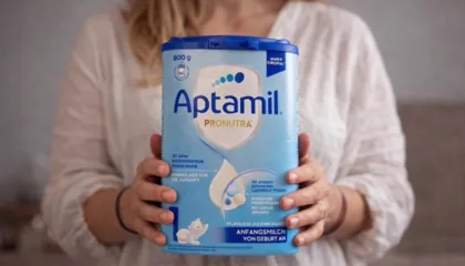 Qumështi me baktere që sjell probleme serioze për foshnjat, në Shqipëri u shpërndanë 276 kuti