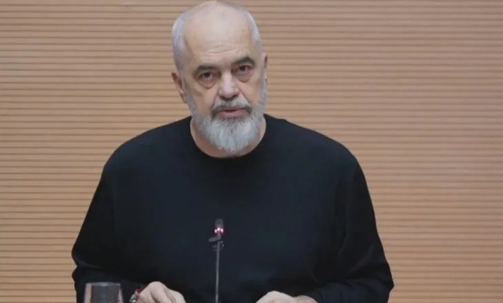 Qytetarët të përmbytur, Rama: Bëni durim, nuk është nevoja për britma