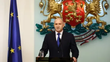 Radev jep dorëheqjen si President i Bullgarisë