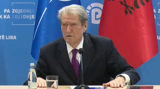 “Rama e di se Linda dhe Mirlinda janë personazhe…”/ Berisha: Kanë marrë pamjen e Ballukut, u ka ikur fytyra