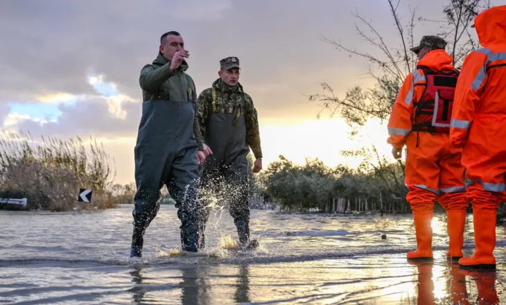Rama e nis të dielën me ekipet e angazhuara në terren për emergjencën