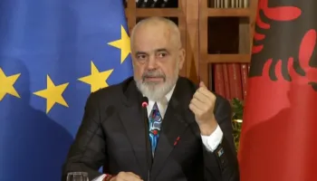 Rama jep lajmin: Lura magjike do mund të vizitohet me rrugën e re turistike