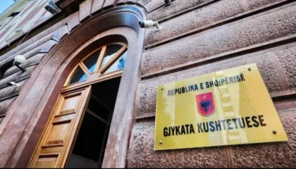 Rama kërkon rikthimin në detyrë të Ballukut, kush do të përfaqësojë Presidentin, Kuvendin dhe SPAK në Kushtetuese