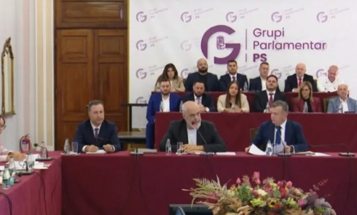 Rama mbledh grupin/ S’ka regji – Çfarë po ndodh me kryeministrin, nuk do ketë fjalim LIVE