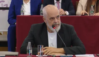 Rama mbledh sot grupin e PS, deputetet do të marrin porositë për sesionin parlamentar që nis të hënën