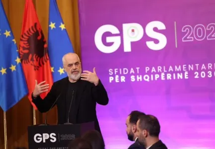 Rama mbledh sot kryebashkiakët në Golem! Në fokus problematikat e bashkive