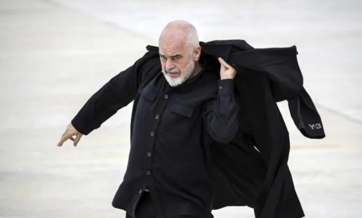 Rama mbledh të shtunën kryetarët e bashkive