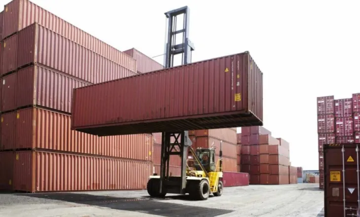 Rama me sytë nga Pekini/ Rriten me shpejtësi importet nga Kina, bien me BE-në