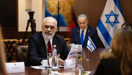 Rama në Izrael, takohet me kryeministrin Benjamin Netanyahu