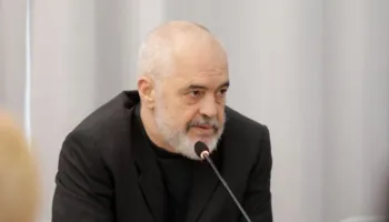 Rama në takim informal me ministrat, i mbledh në rezidencën qeveritare në Sauk