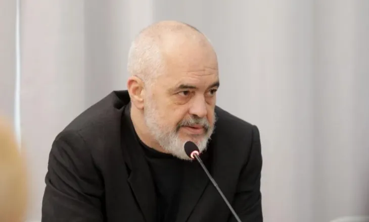 Rama në takim informal me ministrat, i mbledh në rezidencën qeveritare në Sauk