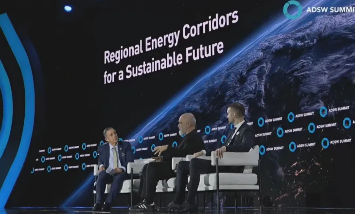 Rama ngre në piedestal “Diellën” dhe kujton nga u frymëzua për ministren e IA: Kemi një doktor Sulltan, por që është grua…