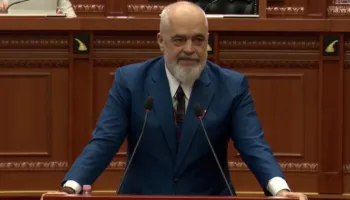 Rama-opozitës: Prisnit të më merrte SHBA si Maduro, tani do më votoni që të ulem në Shtëpinë e Bardhë!