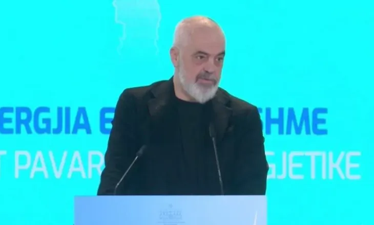 Rama: Parku eolik i Tropojës për 12 muaj duhet të hyjë në rrjetin e prodhuesve