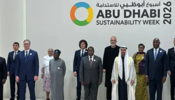 Ramës i ka mbetur vetëm Vuçiçi/  Së bashku në Abu Dhabi, në Samitin e Zhvillimit të Qëndrueshëm