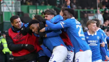 Rangers fiton me përmbysje spektakolare derbin ndaj Celtic dhe rikthehet fuqishëm në garë për titullin kampion (video)