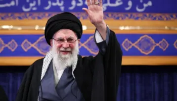 Raport sekret: Lideri Suprem i Iranit, Ajatollahu Khamenei, ka një plan arratisjeje drejt Moskës
