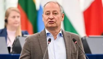 RAPORTUESI I PE PER PROTESTAT E BERISHES