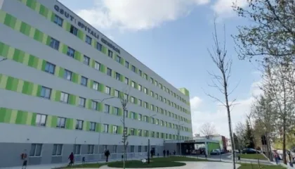 Reanimacioni 30 minuta pa energji, gjeneratori i QSUT nuk funksionoi! Mjeku: Aparaturat me bateri, nuk u fikën