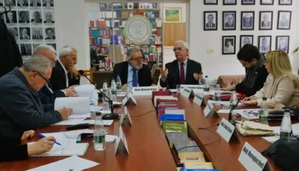 Redaksia qendrore miraton fjalësin përfundimtar të “Enciklopedisë shqiptare”