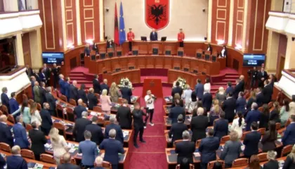 Reforma Territoriale, PS bën një hap pas nëse PD nuk bojkoton më. Do të zhbëjë formulën e propozuar për heqjen e barazisë