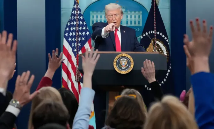 Refuzon ftesën e Macron në Paris! Trump: Sa larg do të shkoj për Groenlandën? Do ta zbuloni