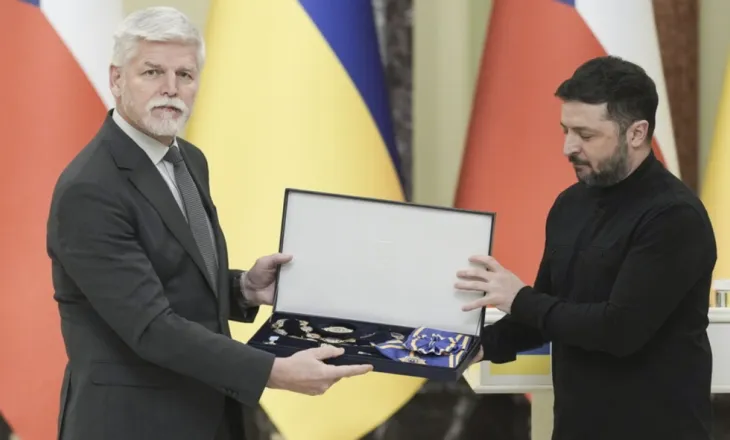 Republika Çeke do të furnizojë Ukrainën me avionë luftarakë L-159