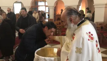 Reshje shiu dhe temperatura të ulëta, anulohet ceremonia e hedhjes së Kryqit edhe në Gjirokastër