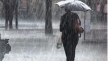 Reshje të dendura shiu në disa qytete, parashikimi i motit për sot