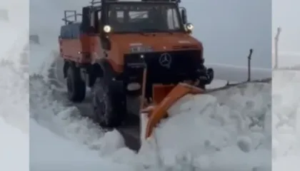 Reshjet e dëborës në vend, Rama njofton: Autoriteti Rrugor Shqiptar i angazhuar në gjithë territorin, apel qytetarëve të kenë kujdes