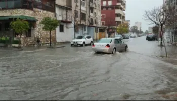 Reshjet e dendura të shiut, si paraqitet situata në qarkun Korçë, akset problematike