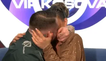 Rikthehet çifti Alba-Limi, shkëmbejnë puthje në dhomën e rrëfimit!