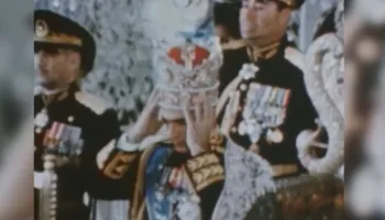 Rikthehet dinastia “Pahlavi”, kush është princi i kurorës në mërgim i Iranit?