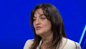 Rita Petro: “Poema e mungesës”, vargje që burojnë nga dhimbja…