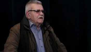 Robert Ndrenika feston 84-vjetorin e lindjes, mjeshtri i pavdekshëm i skenës shqiptare
