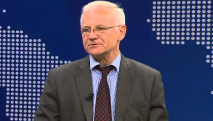 Roland Bimo: Ka një dorë të jashtme që kurdis ngjarjet në Iran