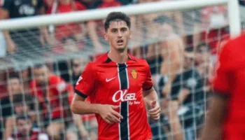 Roma kërkon kthimin e Marash Kumbullës në Itali, klubi i Serisë A provon të transferojë mbrojtësin shqiptar