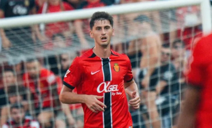 Roma kërkon kthimin e Marash Kumbullës në Itali, klubi i Serisë A provon të transferojë mbrojtësin shqiptar