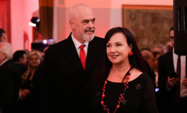 Rrëfimi i Linda Ramës: Jam me një politikan vendimmarrës, por s’marr dot vendime në vend të tij