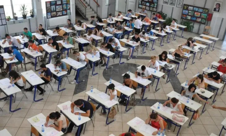 Rregulla të reja për Maturën: Masa më të rrepta për ruajtjen e sekretit të tezës dhe publikim më i shpejtë i listës