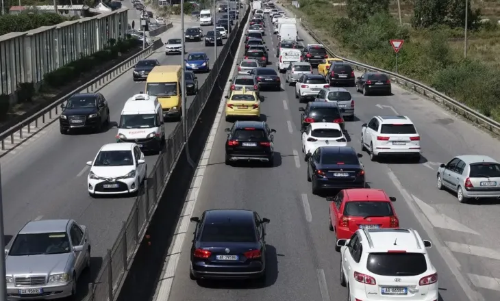 Rregulli i ri për taksat e makinave