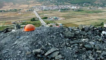 Rrëshqiti nga një lartësi, gjetet pa shenja jete roja i minerës në Bulqizë(EMRI)
