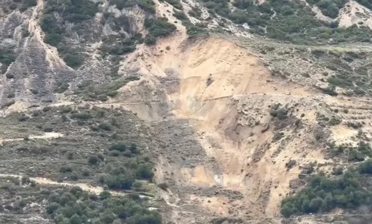 Rrëshqitje dherash në Zagori, dëmtohen banesa e izolohen 4 fshatra