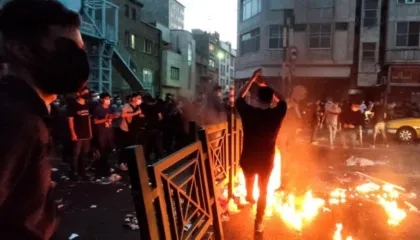 Rreth 116 të vrarë nga protestat në Iran, Trump: Gati të ndërhyjmë