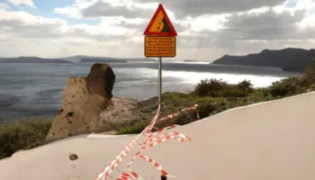 “Rrezik për cunami në Santorini”/ Çfarë do të ndodhë nëse aktivizohet vullkani Kolumbo në Greqi, zbuloni çfarë thotë studimi